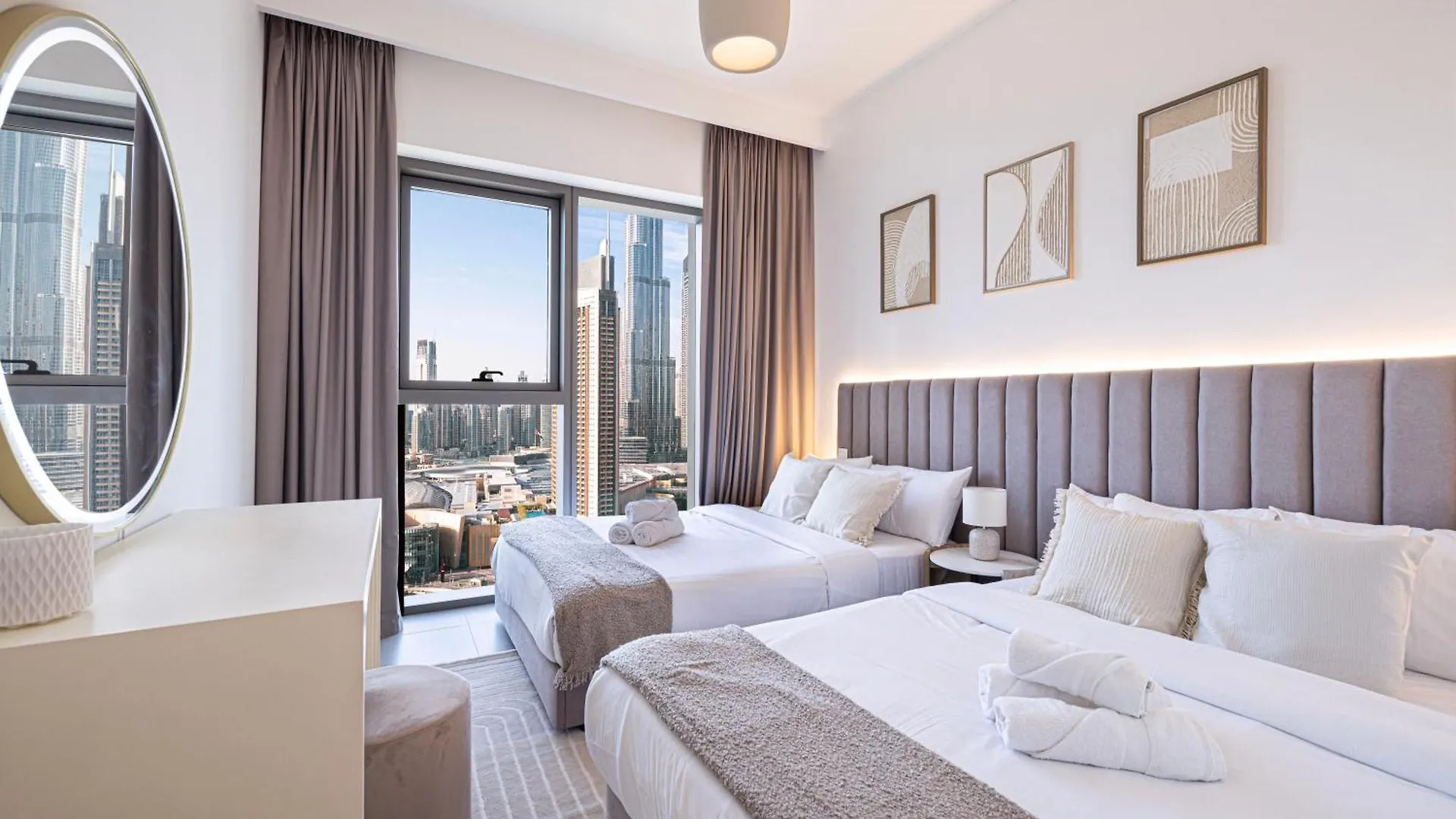 Burj Khalifa View, High Floor, Dubai Mall Access, Gym, Infinity-Pool, Playground, Bbq, Family Friendly