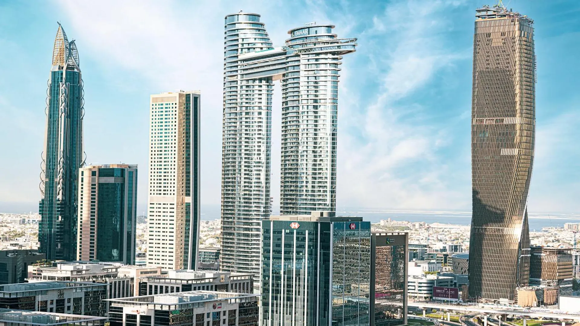 Burj Khalifa View, High Floor, Dubai Mall Access, Gym, Infinity-Pool, Playground, Bbq, Family Friendly